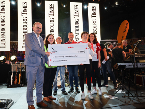 Remise de chèque - Luxembourg Times BusinessRun 2023
